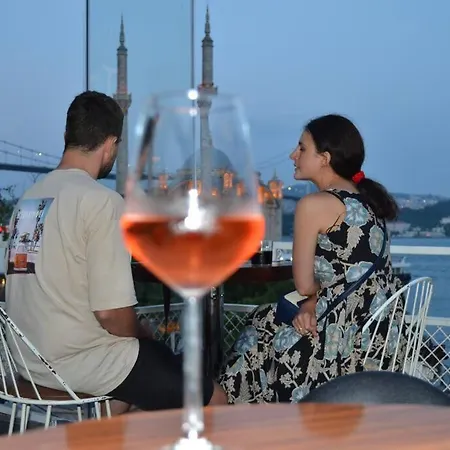 Private With Bosphorus Bridge View Apartment *